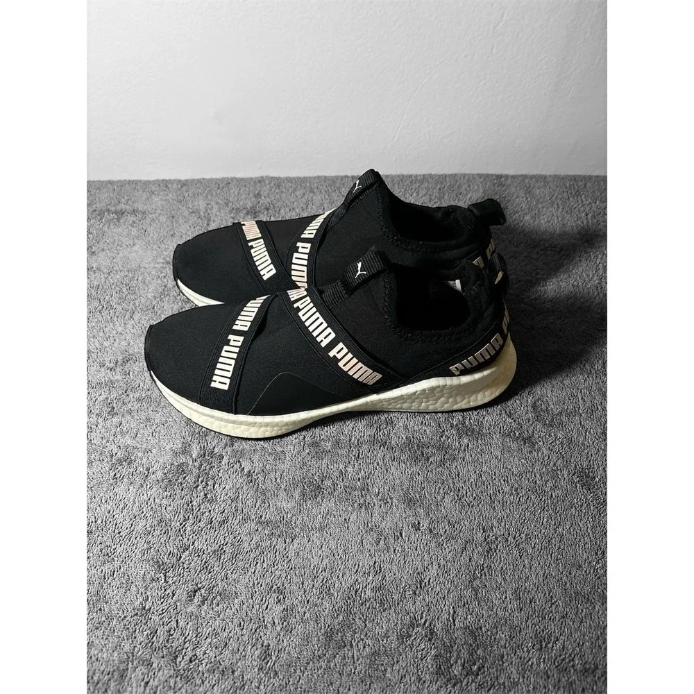 PUMA Unisex Black Athletic Slip-On‎ Sneakers US 7.5